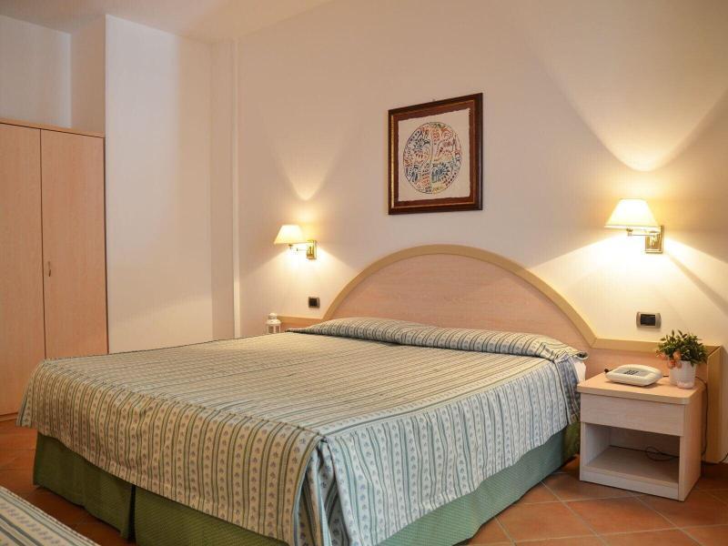 Hotel Gabbiano Beach Vieste Esterno foto