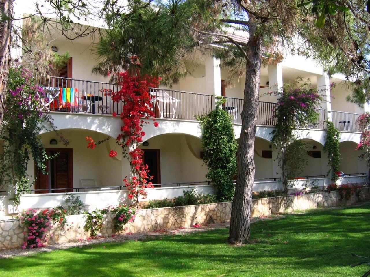 Hotel Gabbiano Beach Vieste Esterno foto