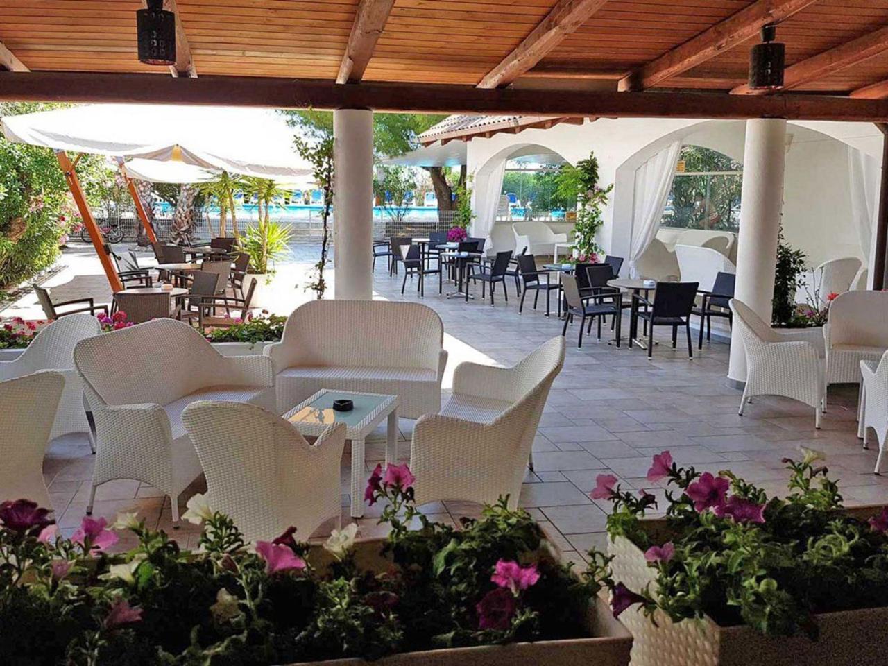 Hotel Gabbiano Beach Vieste Esterno foto
